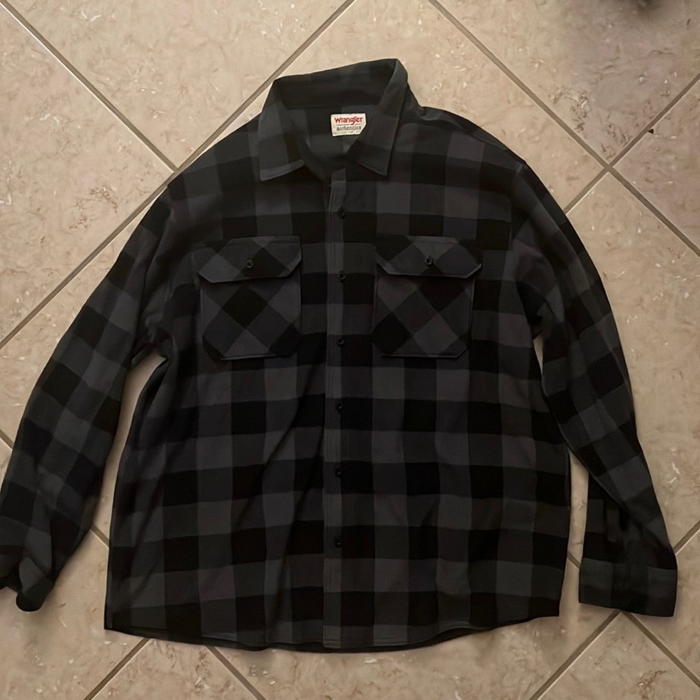 Heavyweight Fleece Shirt - Picture 2 of 2